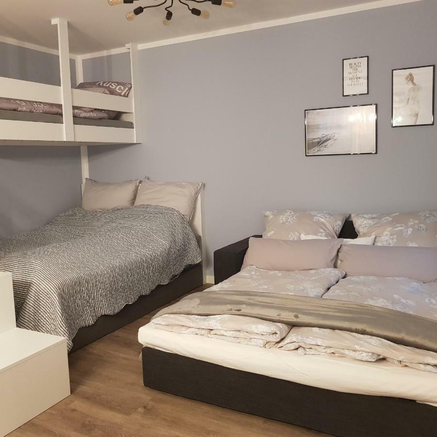 Petit Bagage 2019 Neueroeffnung Apartment Sankt Augustin Ngoại thất bức ảnh