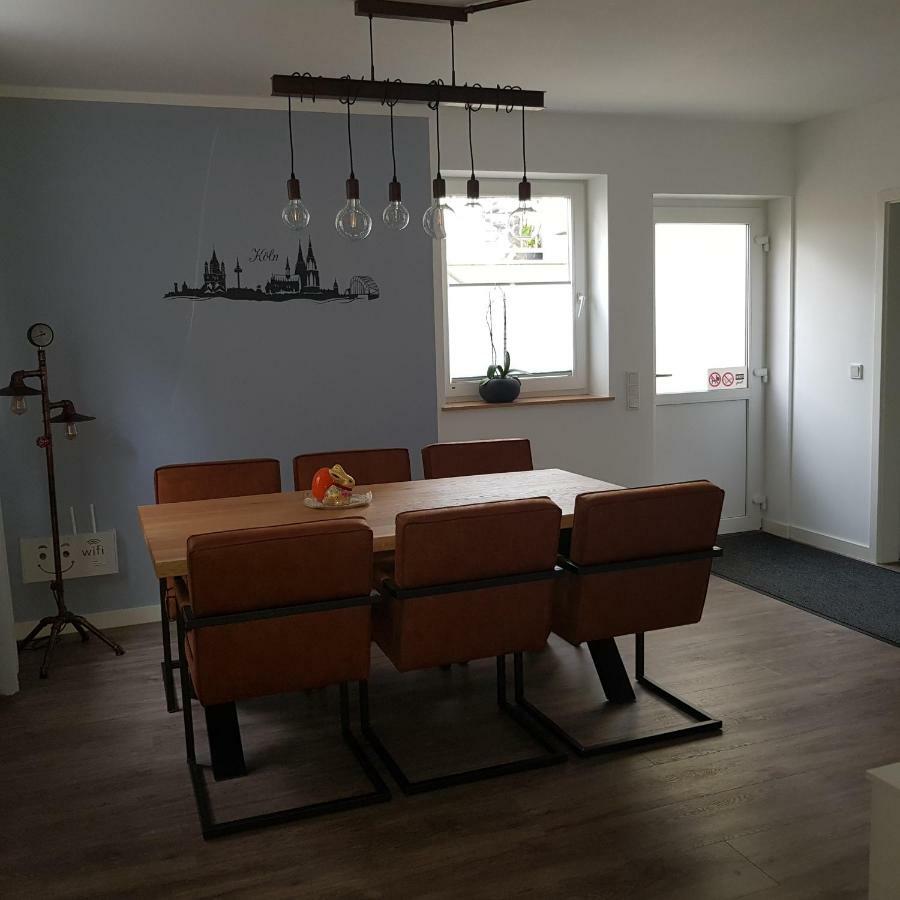 Petit Bagage 2019 Neueroeffnung Apartment Sankt Augustin Ngoại thất bức ảnh